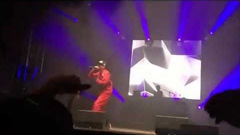 logic performs Slave live at North Coast Music Festival