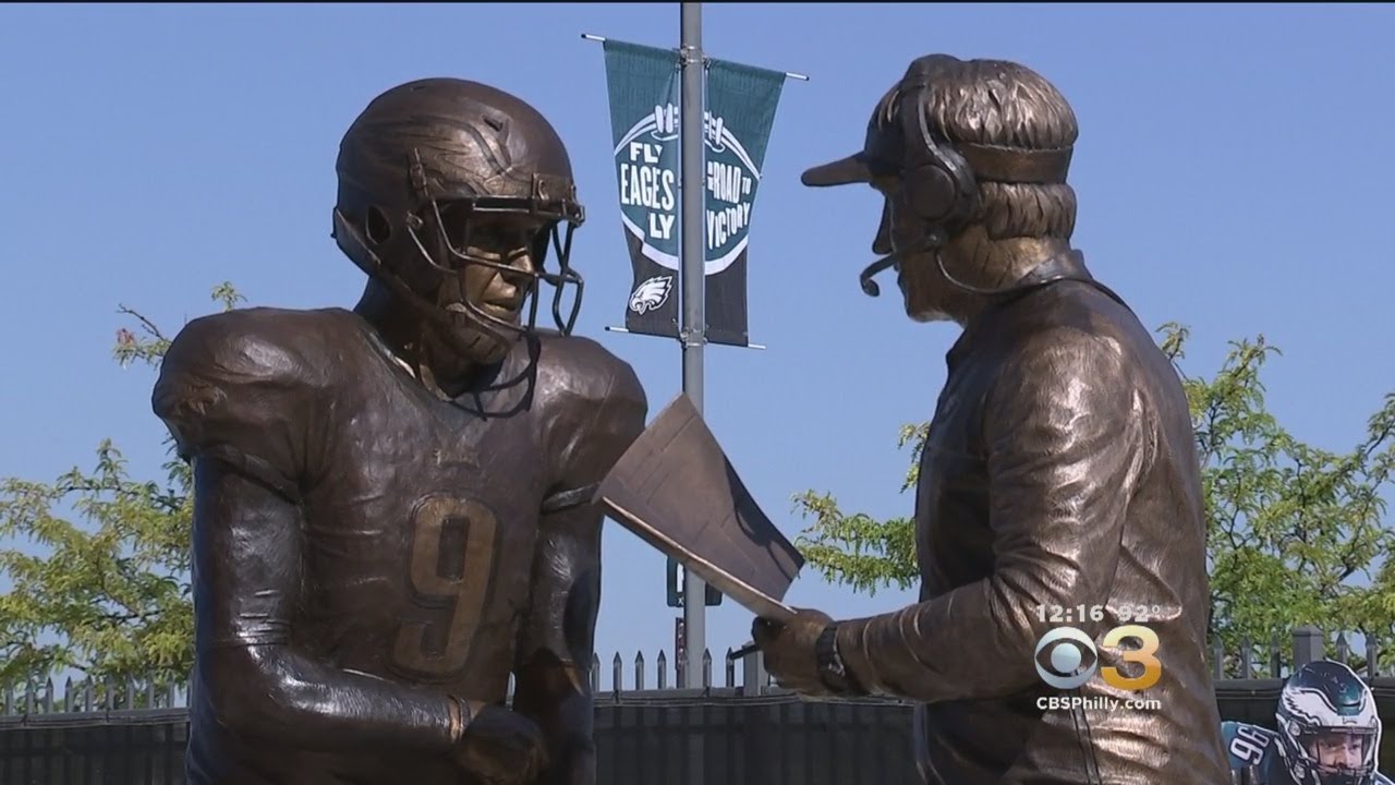 Petition · Build an EDP445 Statue outside Lincoln Financial Field (The  Eagles Football stadium) ·