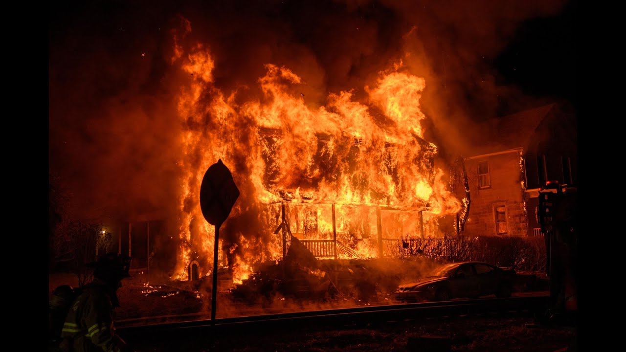 20230131 2nd alarm w/Collapse 170 - 172 Railroad Street, Locust Gap, Pa  Head-on