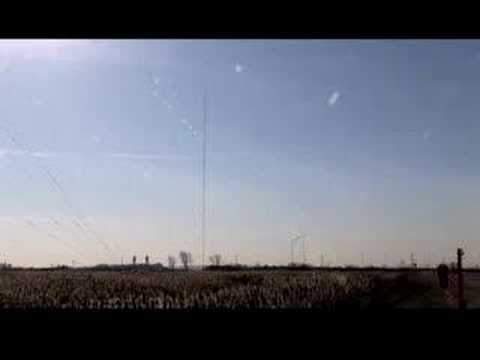 The old WOR Radio towers come crashing down - YouTube