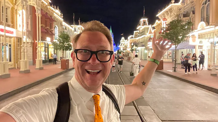 Magic Kingdom Closed at 11 BUT I Was Allowed To St...