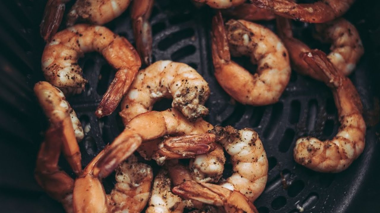 What You Should Absolutely Never Cook In An Air Fryer - YouTube