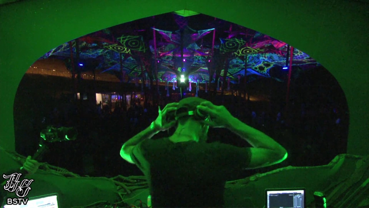 Teorema @ Mundo de Oz 10 anos - like BSTV