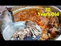Street Food In Lahore | Famous Lahori Nashta | Siri Paye With Chana | Chana Chole Street Food