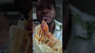 Trying a Jamaican Jerk 🇯🇲 Shawarma Wrap