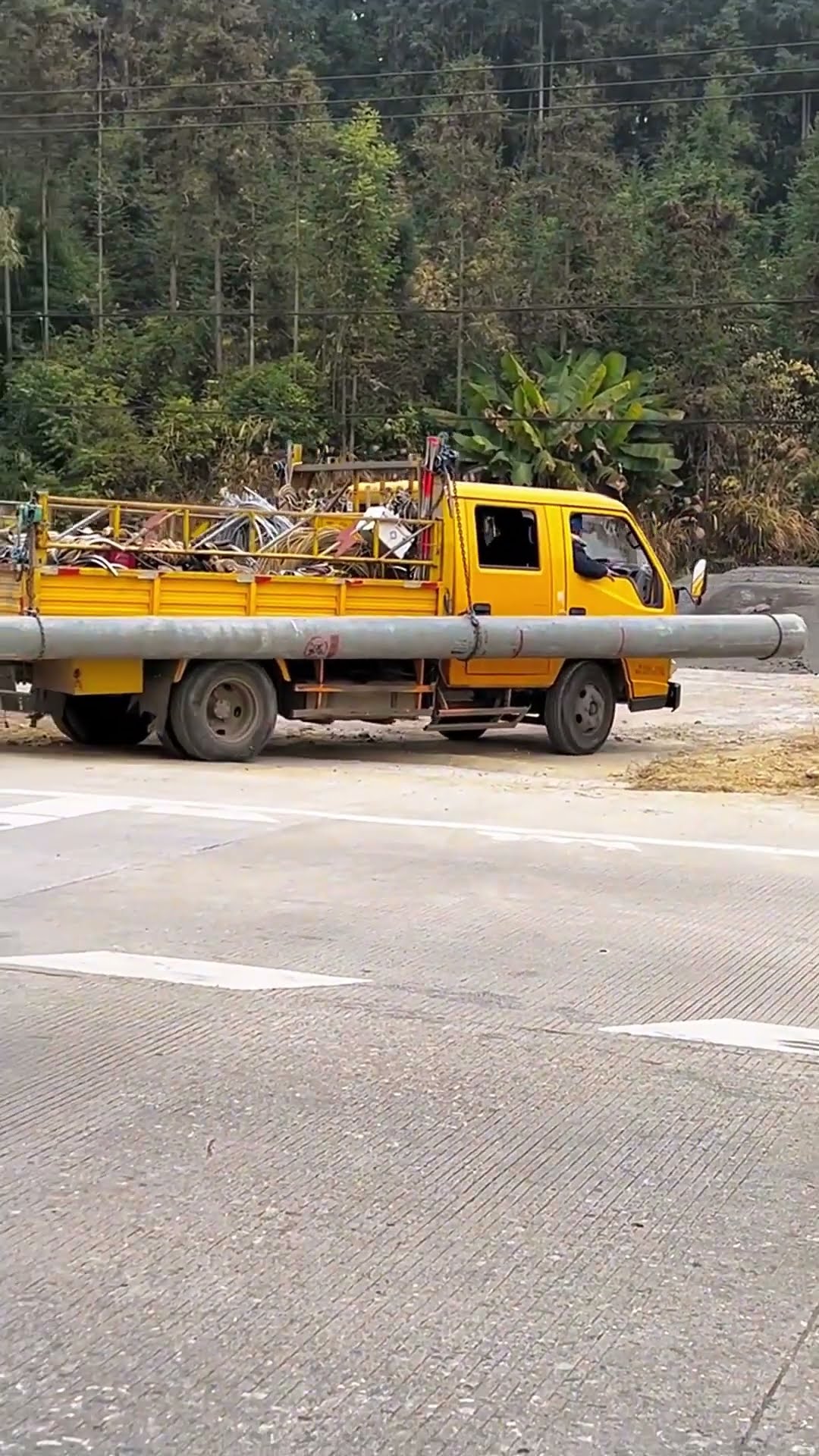 The process of transporting the pole- Good tools and machinery make work easy