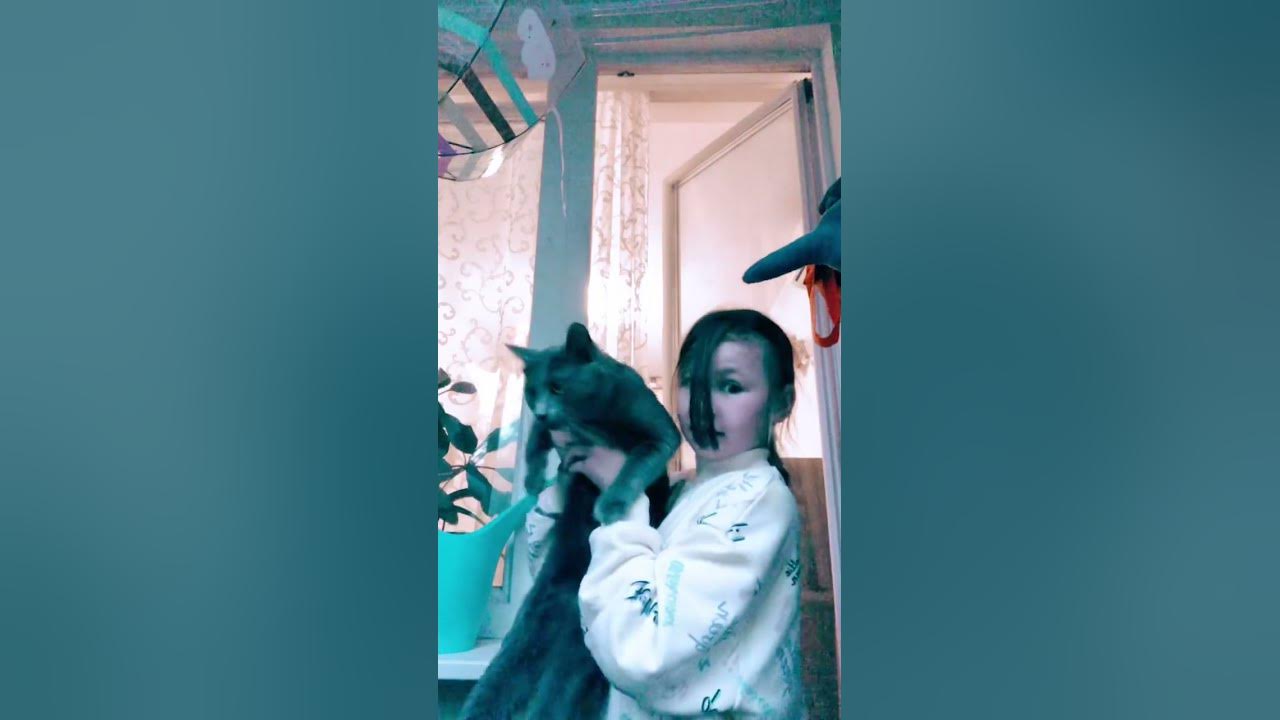 Я няшка - YouTube