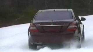 Mercedes-Benz オール4MATIC 最新映像入手