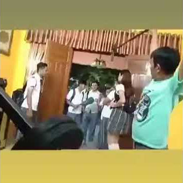 Bowo tiktok di getok pake gitar ???
