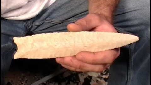 Flint Knapping Trade Secrets Vol. 2 Dalton Technology - Replicating the "Z" flake pt. 1