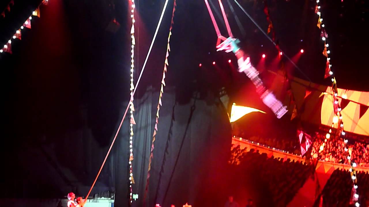 Batman Live - The Flying Graysons O2 Arena 24/08/11