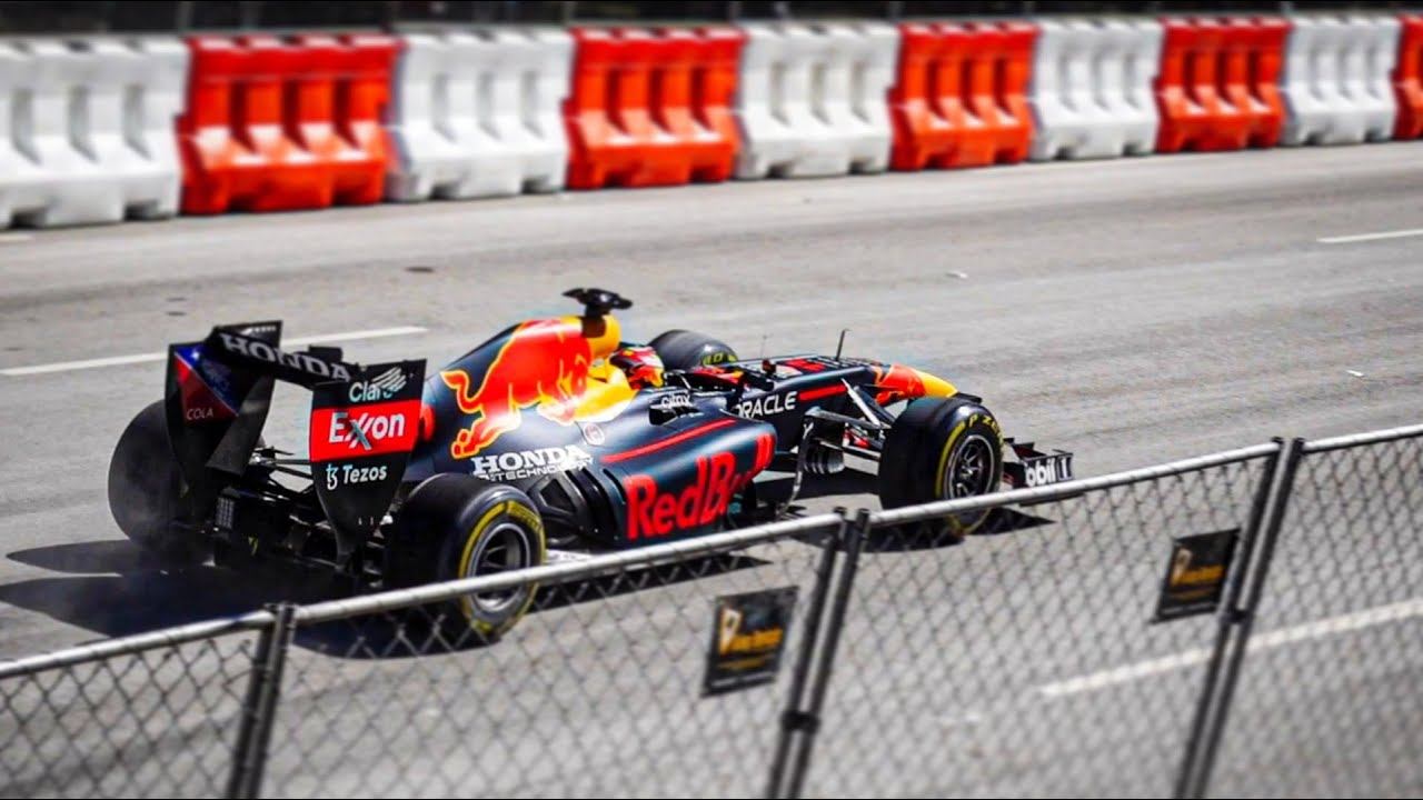Sergio Perez Tears Up the Streets of Dallas, Tx // Red Bull Racing Show Run