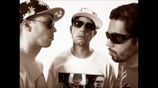 Dynamite Deluxe - Weg vom Set