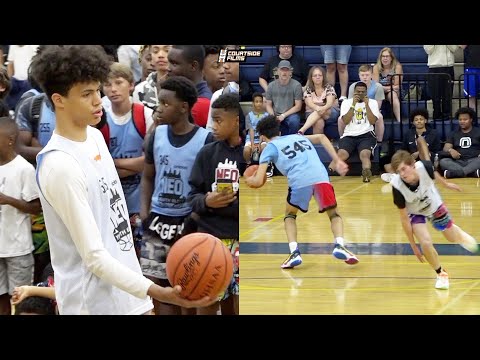 9th Grader Antonio Munoz DUNKS EVERYTHING!! Highlights from the NEO National Showcase!