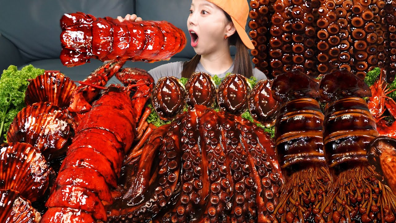 [Mukbang ASMR] Octopus Seafood FLEX 🐙 Jjajang Lobster Squid Enoki Mushrooms Seafood Boil Ssoyoung