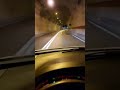 Zec zalutao u tunel, vozač ga štitio cijelim putem