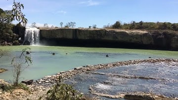 Chiêm ngưỡng 1 trong những thác nước đẹp giữa Tây Nguyên đại ngàn 2023