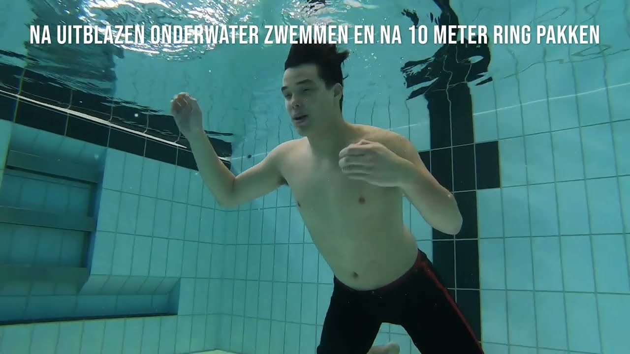 Zwemtest brandweerduiker Veiligheidsregio Noord-Holland Noord