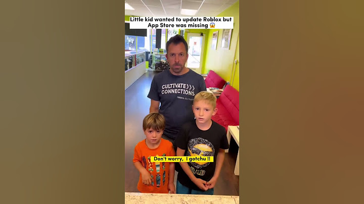 App Store was missing ,Little kid couldn’t update his Roblox 🥲 #shorts #apple #iphone #ios #roblox