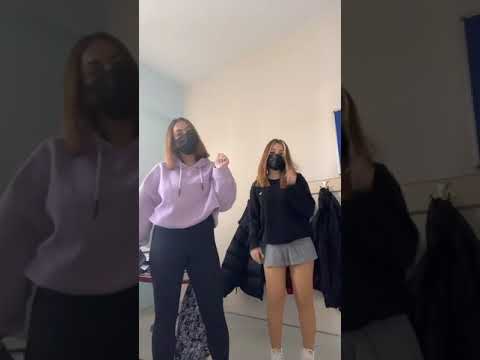Türk liseli kızlardan okulda dans akımı videoları yeni #shorts #tiktok #short