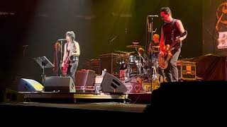 Download Lagu Joan Jett- Encore “Whiskey Goes Good” at MSG NYC 6/9/23 MP3