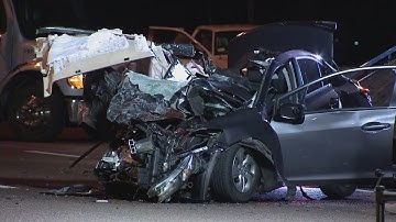 VIDEO:  1 driver dead, another injured after wrong-way crash on Loop 202 in Mesa