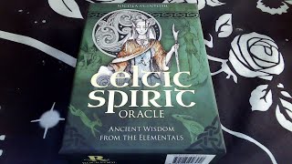 Celtic Spirit Oracle Deck unboxing