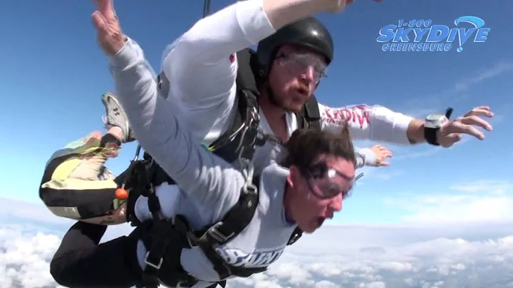 Michele Cummings's Tandem skydive!