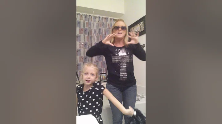 Mommy & Cecelia - Roar