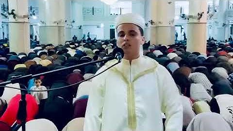 (وعباد الرحمن الذين يمشون على الأرض هونًا) القارئ: عبدالعزيز سحيم
