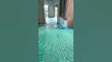 300m² Clip Rail UFH Installation from @shoosmithheating 👌