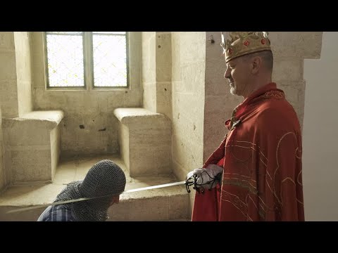 Wideo: Jak Przebiegła Ceremonia Pasowania Na Rycerza?