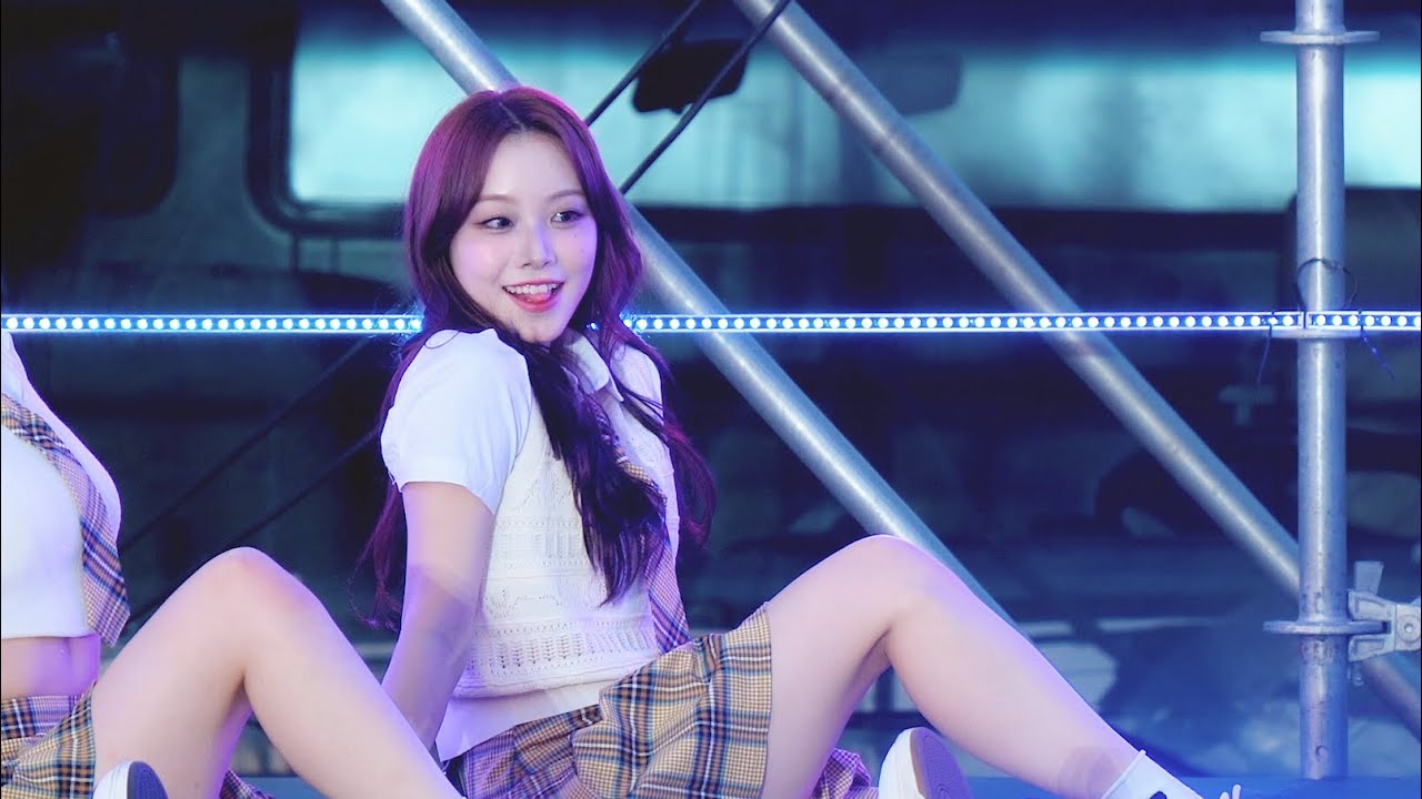 GingaMingaYo | 240514 빌리 billlie 수현 suhyeon 긴가민가요 직캠 fancam @구미대학교 워터페스티벌