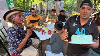 Download Lagu Selebrando mi cumpleaños con toda la cúpula 🎂 MP3