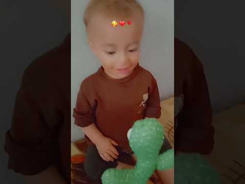 حالوتو حالوتو ستبقى في عيوني أجمل ما أرى وستبقى في روحي أغلى ما أملگ الله يحميگ جملو الروح