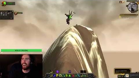 Asmongold Climbs mountain in battle for azeroth Alpha