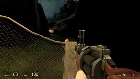 Demoman and Scout passes through Ravenholm