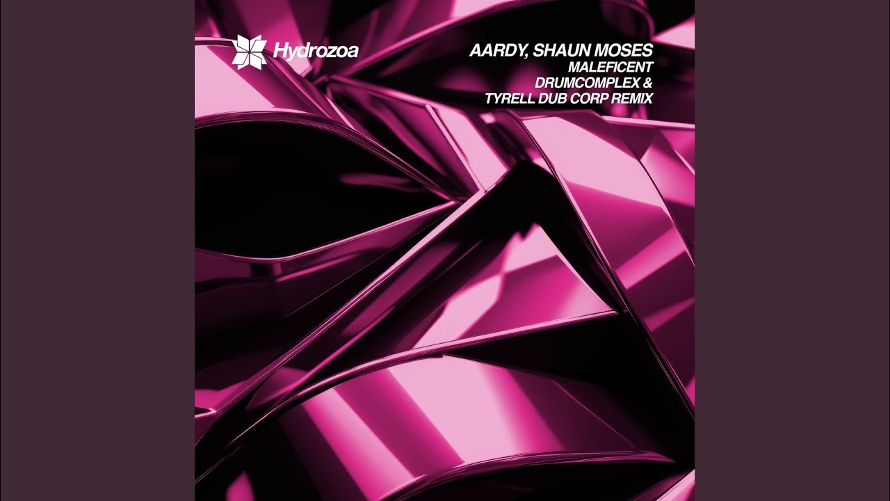 Maleficent auf YouTube ansehen Maleficent auf YouTube ansehen