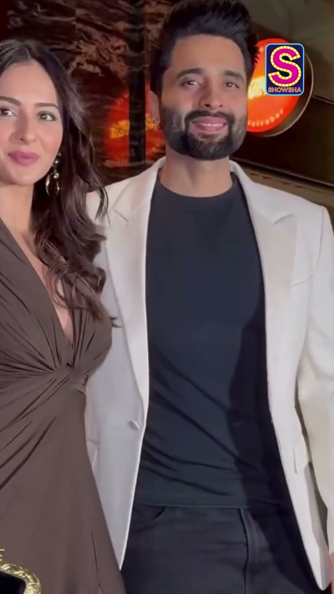It’s Date Night ForJackky Bhagnani And Rakul Preet Singh, And They Keep It Posh | Love Birds | N18S