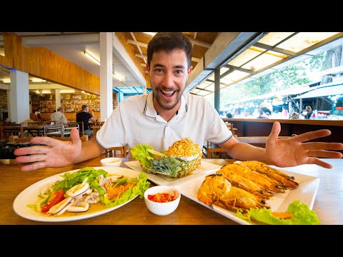 Thailand Street Food - PHUKET in 2022! Amazing Massaman Curry + JUMBO PRAWNS & Thai Seafood!
