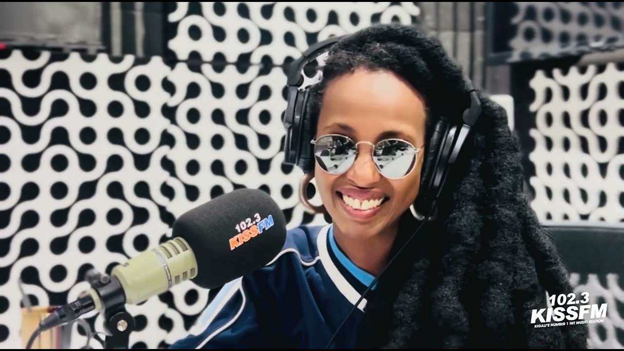 👀Ubu se barakundana cyangwa ni inshuti?🤔Misteak azanye n’umukobwa witwa Nicole Musoni😍