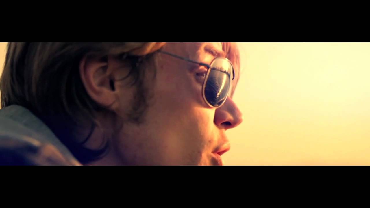 Guarda Roger Shah pres Sunlounger feat. Inger Hansen - Breaking Waves (Official Music Video) su YouTube Guarda Roger Shah pres Sunlounger feat. Inger Hansen - Breaking Waves (Official Music Video) su YouTube