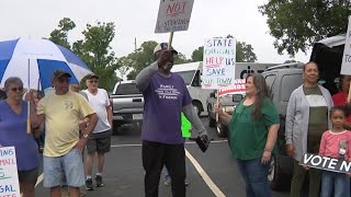 People protest in Calhoun Falls as financial issues continue