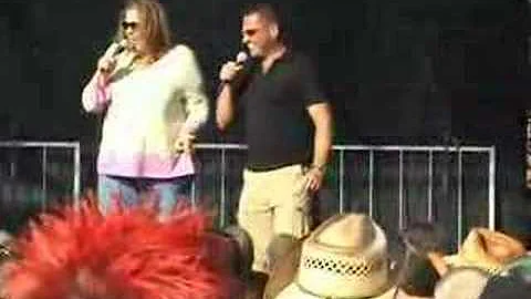 US99.5 - Lisa Dent's zipper open on-stage!