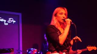 Cami Petyn "Static" live performance at Something Dope For The Ladies