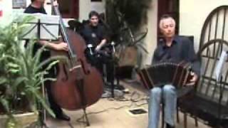 Corrales Viejos (Milonga) .wmv