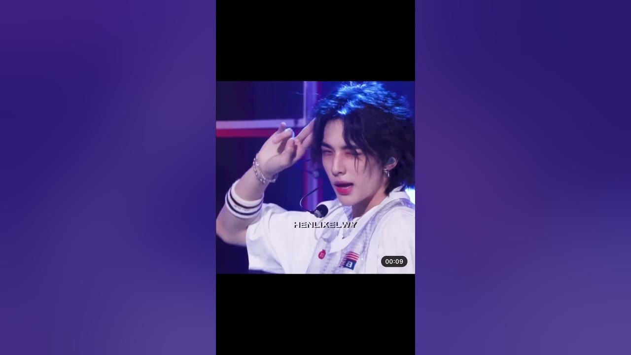 Хенджин эдит стрей кидс STRAY KIDS AND EDIT - YouTube
