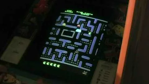 Jr. Pac Man, 38,380 - Screen 1, Tricycle