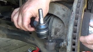 Track rod end replacement - Land Rover Freelander 2