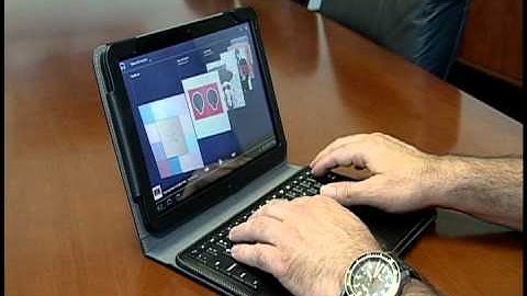 Portfolio with Removable Bluetooth Keyboard for the Motorola Xoom